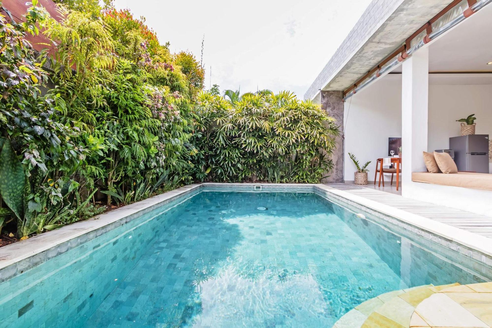 Villa Adorable 1br In The Heart Of Seminyak (Bali)
